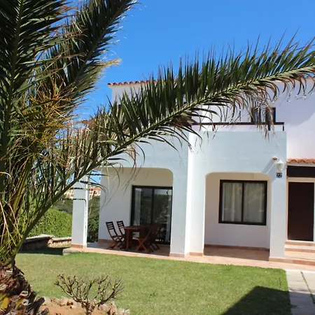 Yucas * Cala'N Blanes (Menorca)